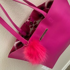 Vince  Camuto tote bag